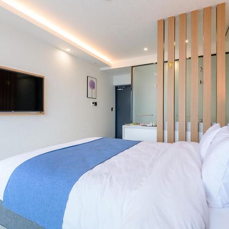 Hotel Mer Bleue Чеджудо Экстерьер фото
